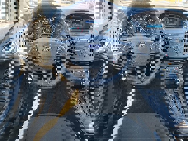 Certified 2018 Ford Focus SE image 31