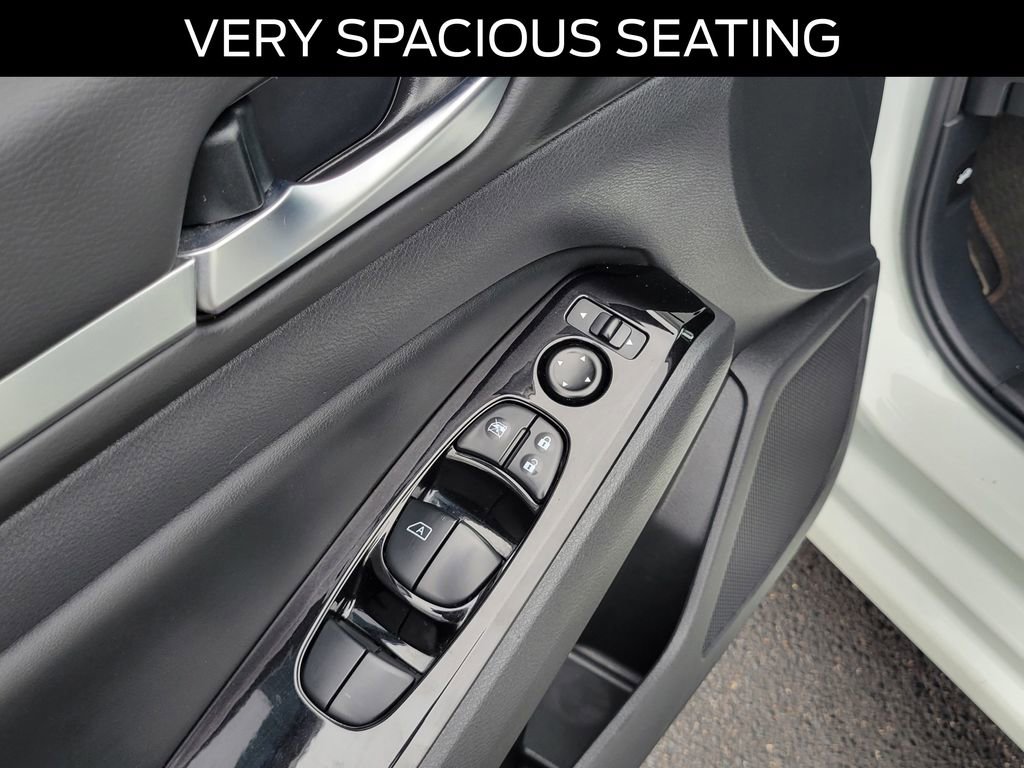 Used 2024 Nissan Altima 2.5 SR image 18