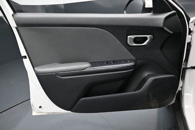 Used 2025 Kia K4 FWD image 13