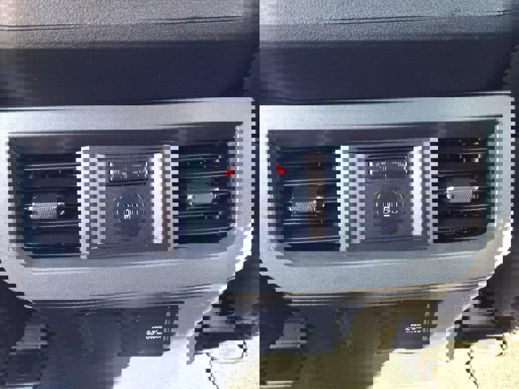 Certified 2023 Ford F250 Lariat image 17