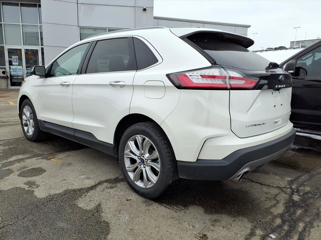Certified 2022 Ford Edge Titanium w/ Cargo Accessory Package image 4