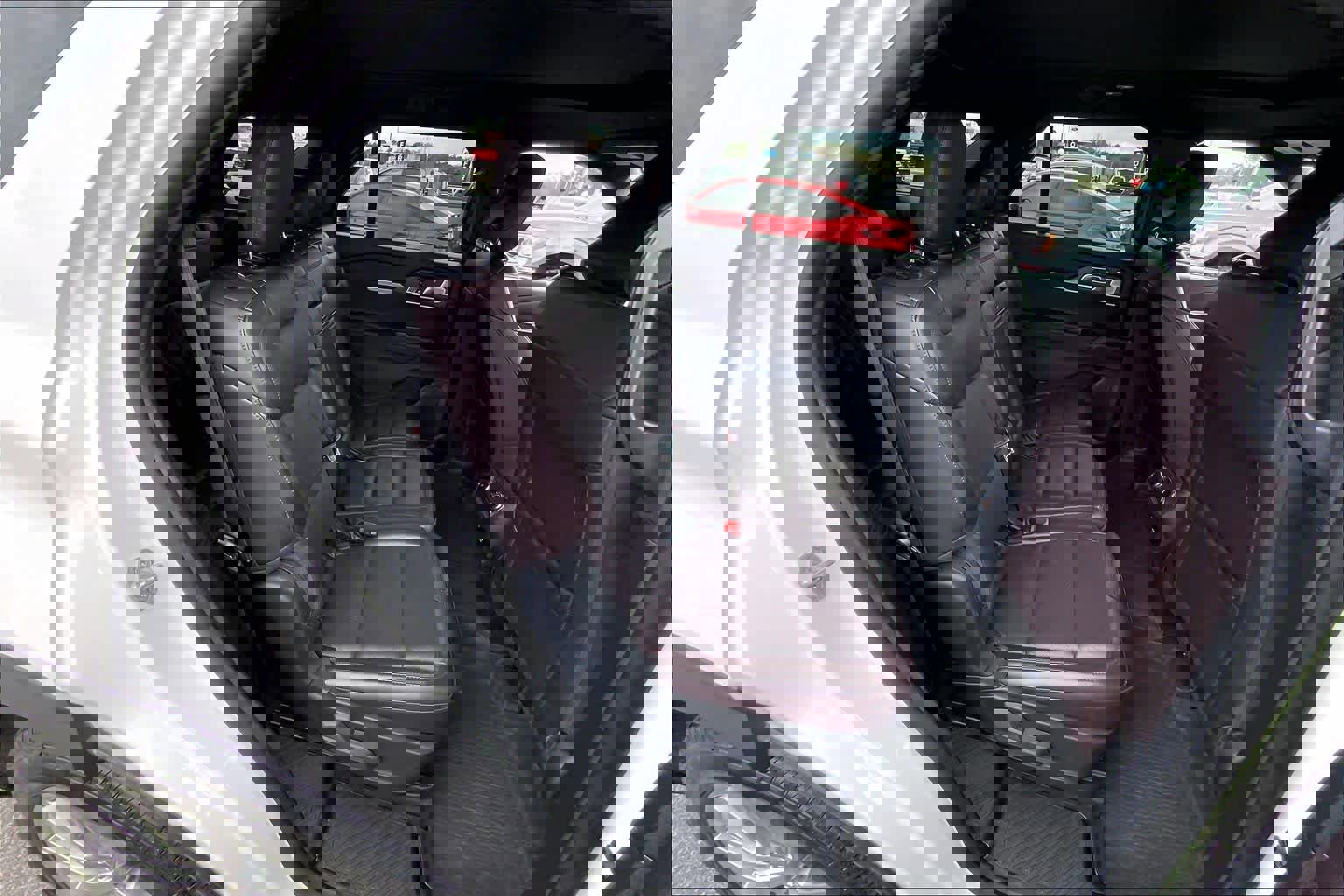 Certified 2025 Ford Explorer Platinum image 19