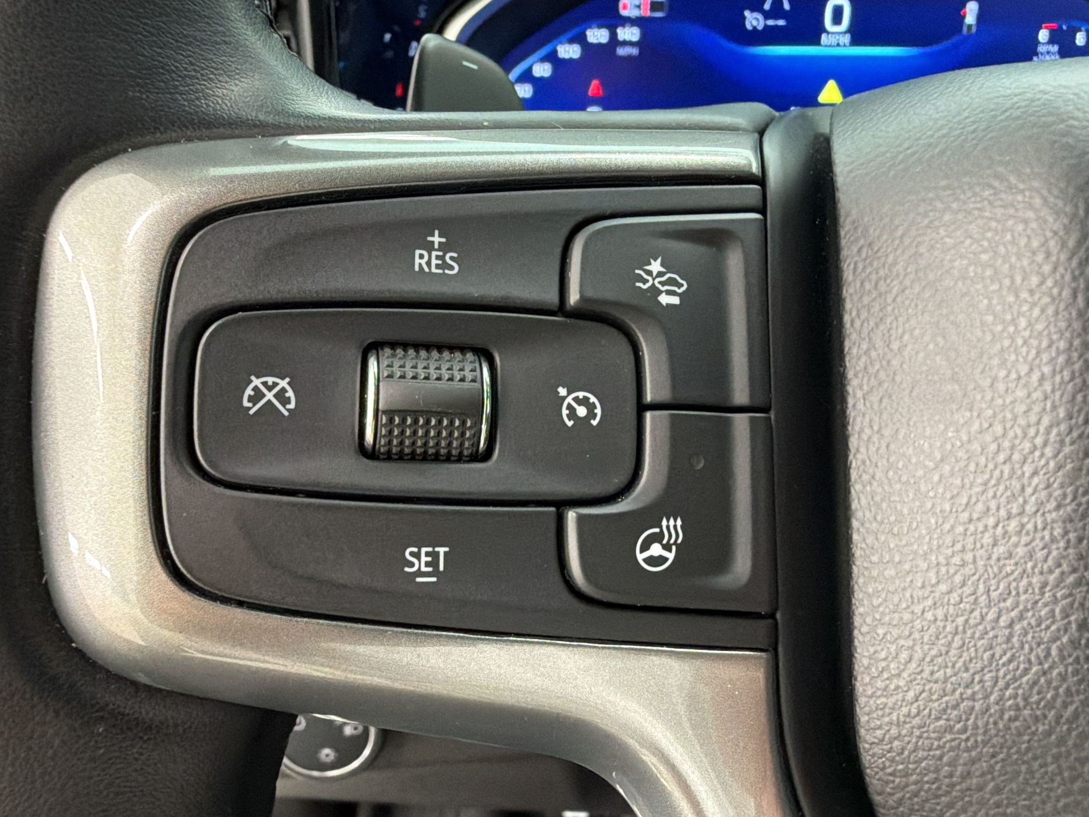 Used 2024 Chevrolet Silverado 1500 LT w/ Protection Package RWD image 17