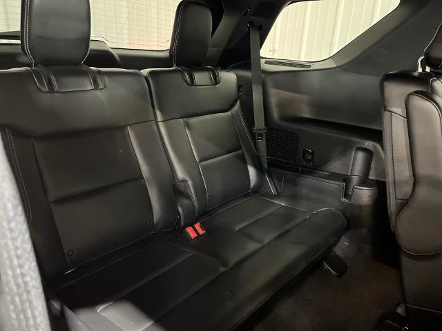 Certified 2020 Ford Explorer ST w/ Premium Technology Package image 33