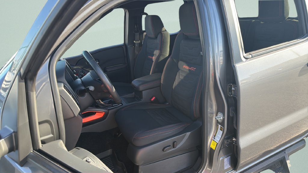 Used 2024 Nissan Frontier PRO-4X w/ Pro Convenience Package AWD/4WD image 4