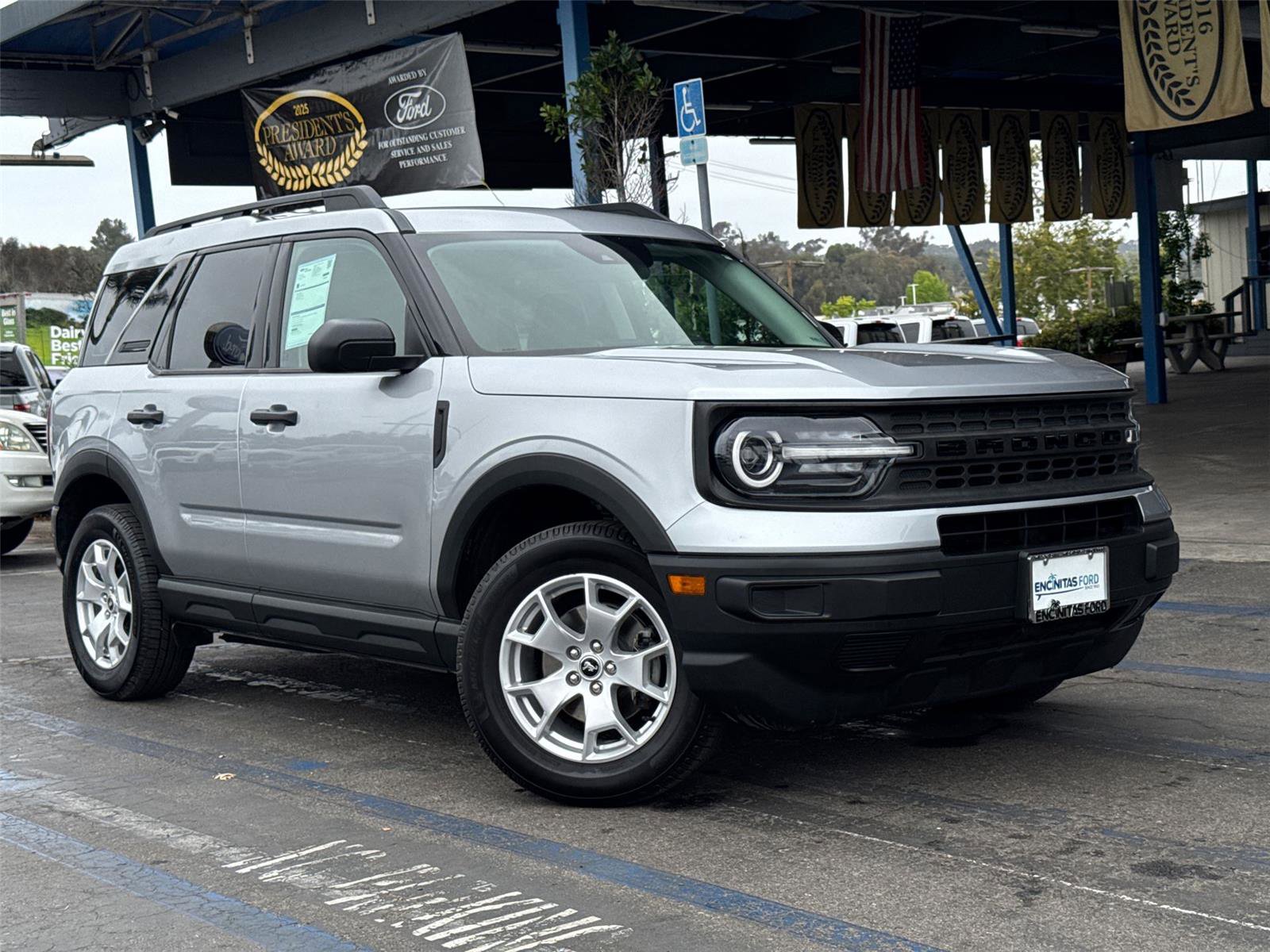 Certified 2022 Ford Bronco Sport AWD/4WD image 2