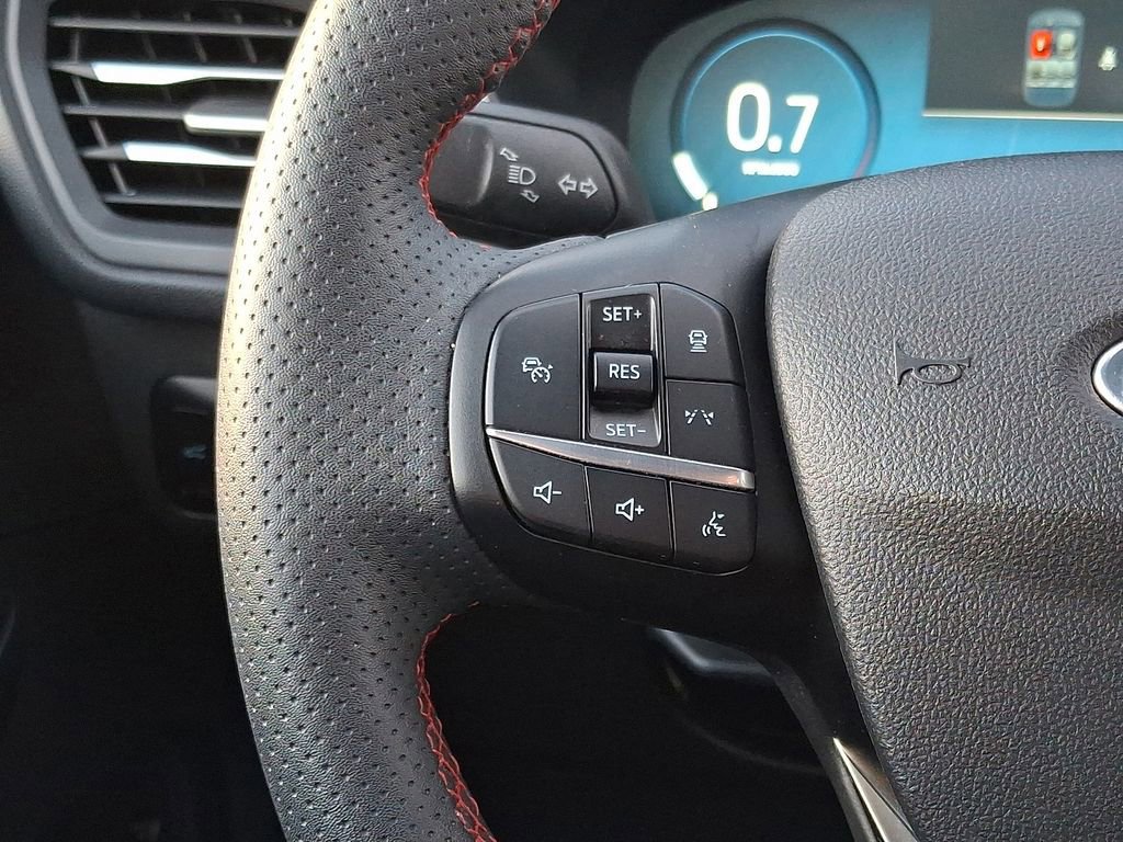 Certified 2023 Ford Escape ST-Line Elite w/ Premium Technology Package image 21