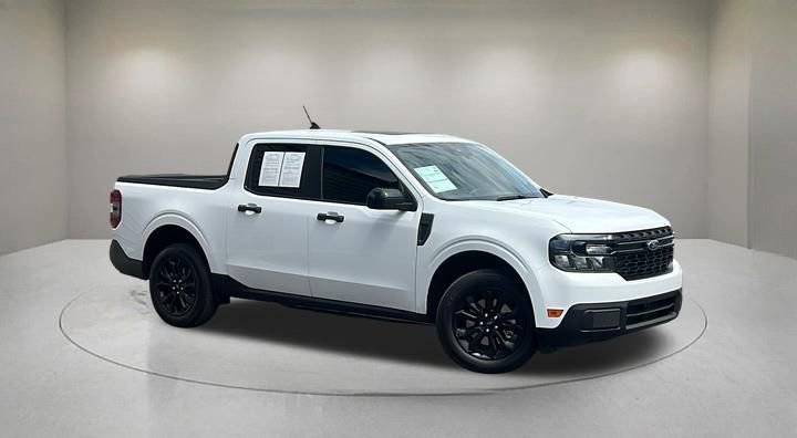 Certified 2024 Ford Maverick XLT w/ XLT Luxury Package FWD image 1