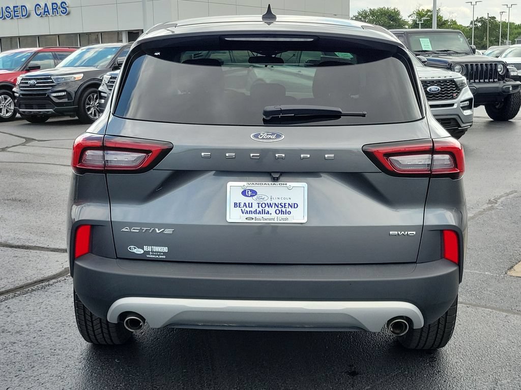 Certified 2025 Ford Escape Active AWD/4WD image 5
