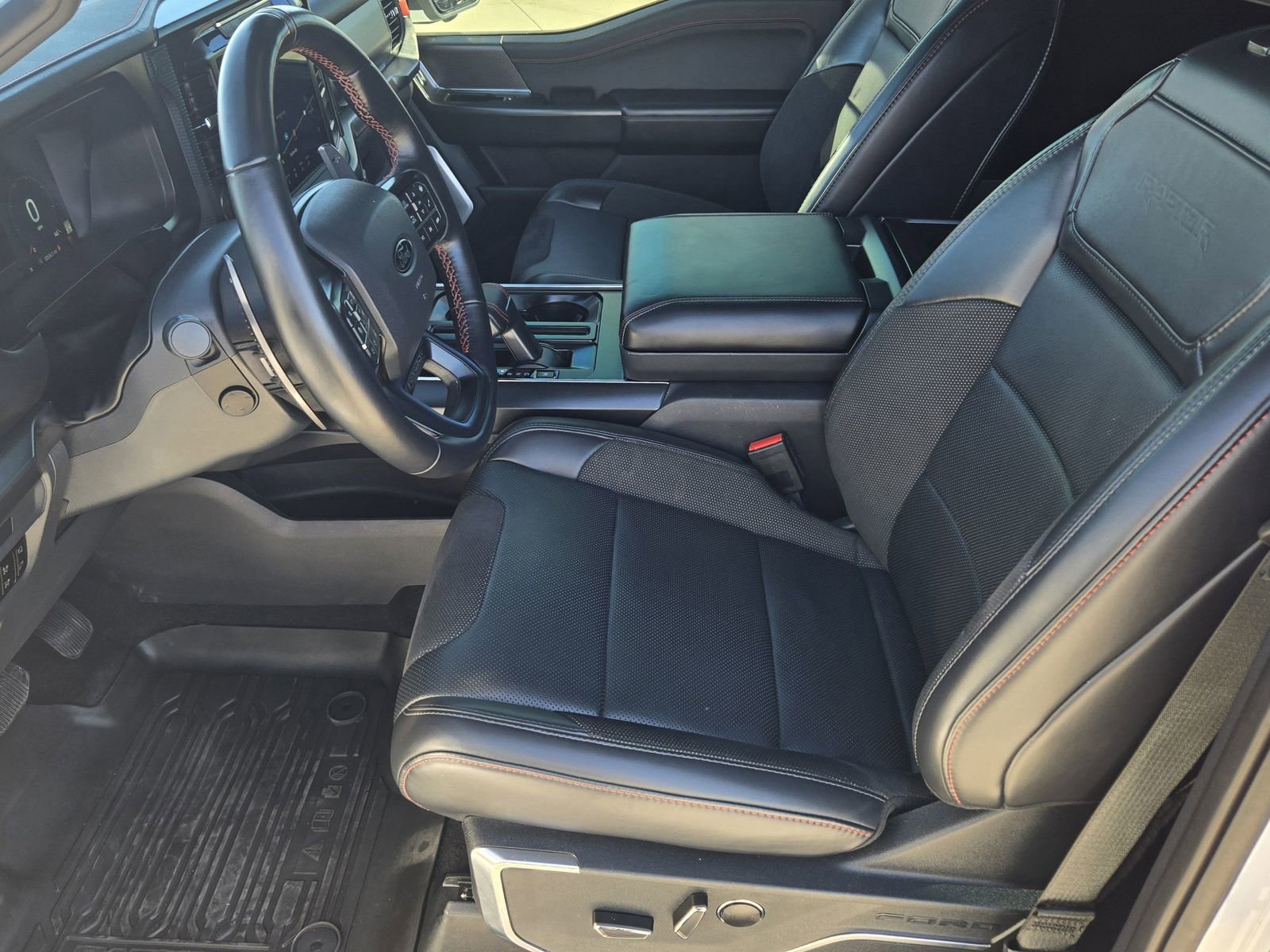 Certified 2025 Ford F150 Raptor image 15