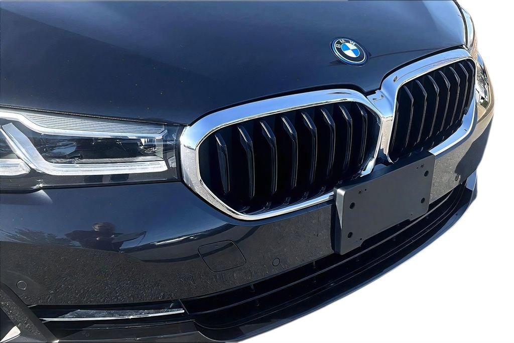 Used 2023 BMW 530e xDrive w/ Premium Package AWD/4WD image 25