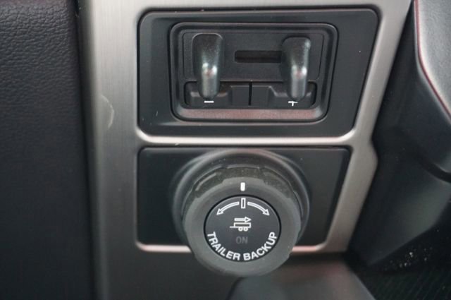 Certified 2022 Ford F350 Platinum w/ Tremor Off-Road Package AWD/4WD image 17