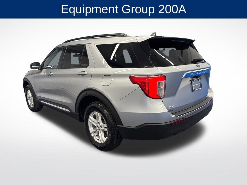 Certified 2023 Ford Explorer XLT AWD/4WD image 3