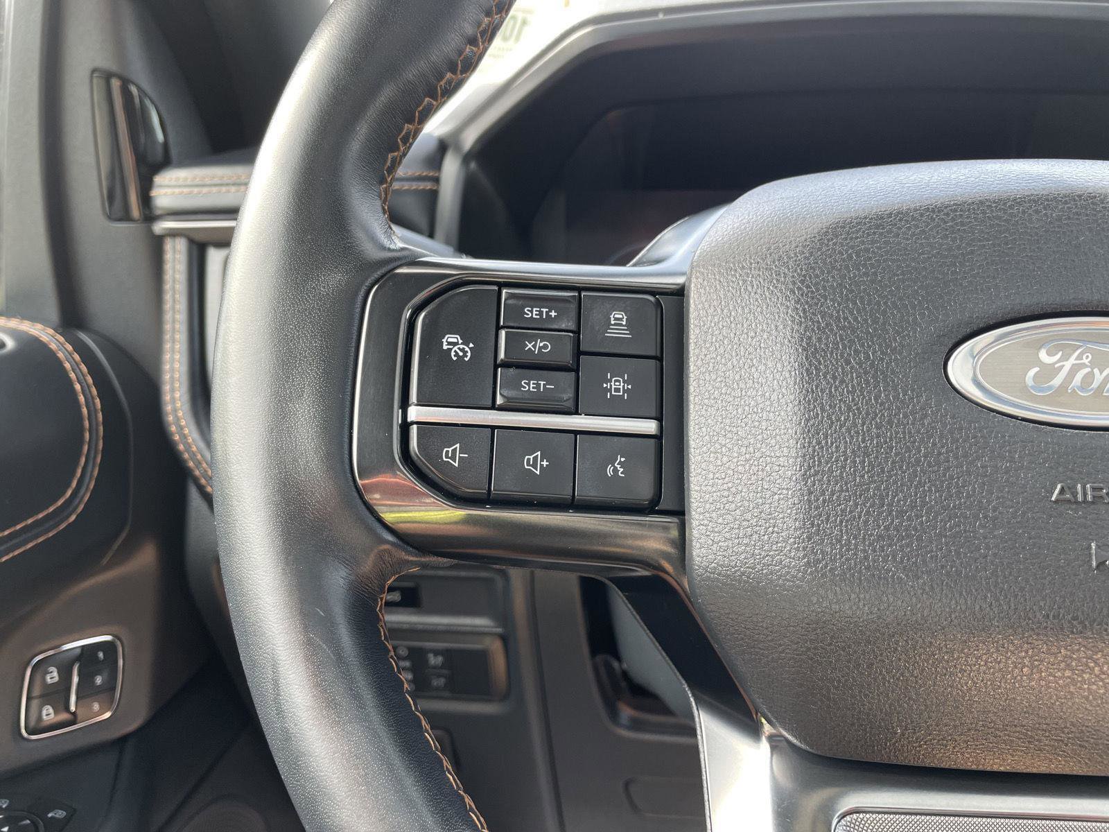 Certified 2023 Ford Expedition Platinum AWD/4WD image 13
