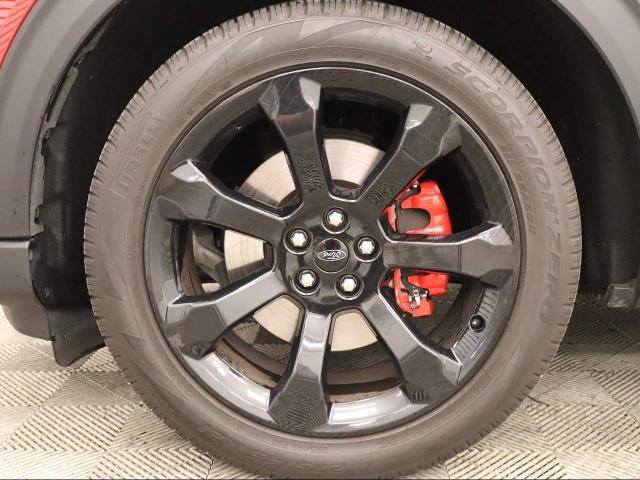 Certified 2022 Ford Explorer ST w/ Equipment Group 401A image 5