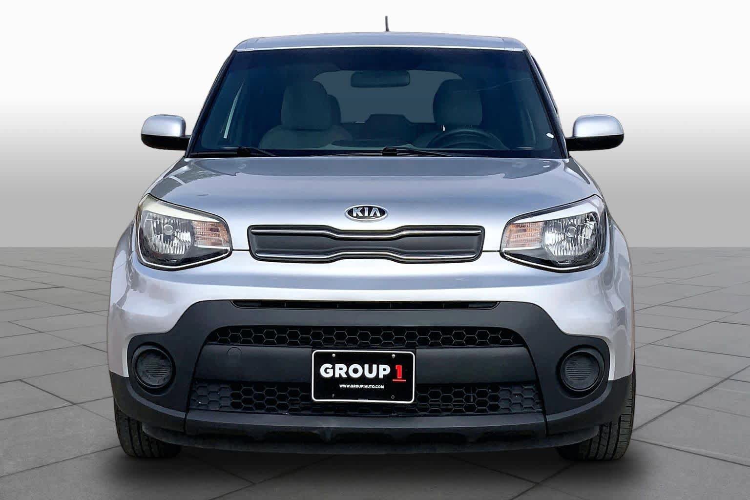 Used 2017 Kia Soul w/ Convenience Package FWD image 4