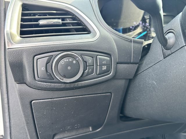 Certified 2022 Ford Edge Titanium image 31