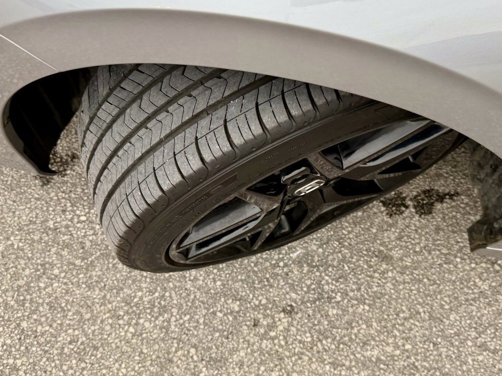 Used 2024 Honda Civic Sport image 31