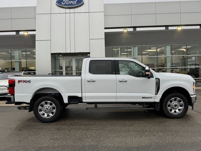 Certified 2024 Ford F350 Lariat w/ Lariat Ultimate Package image 4