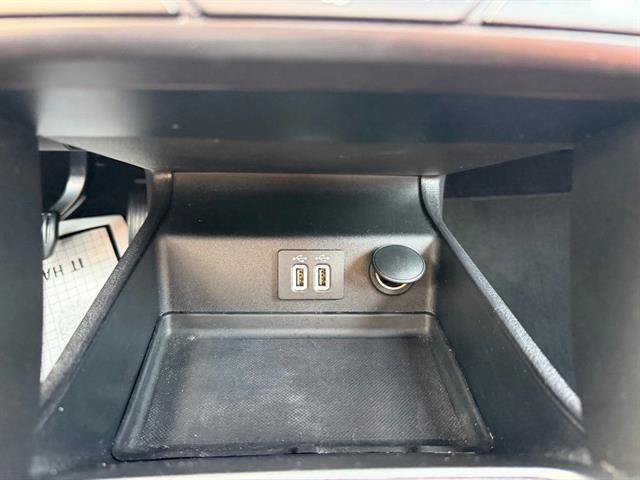 Certified 2020 Ford Fusion Energi Titanium FWD image 29
