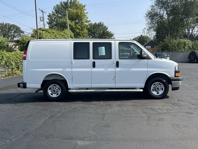 Used 2025 GMC Savana 2500 w/ Driver Convenience Package RWD image 6