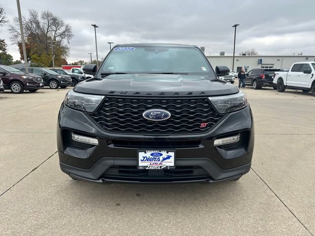 Certified 2022 Ford Explorer ST w/ Equipment Group 401A image 9
