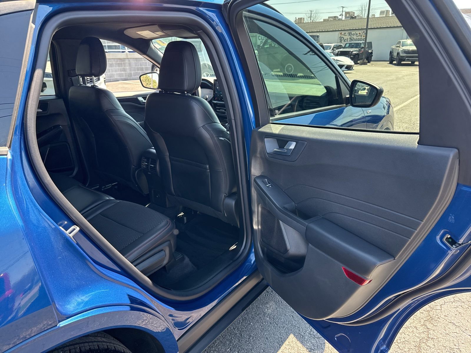 Certified 2023 Ford Escape ST-Line w/ Tech Pack #1 FWD image 43