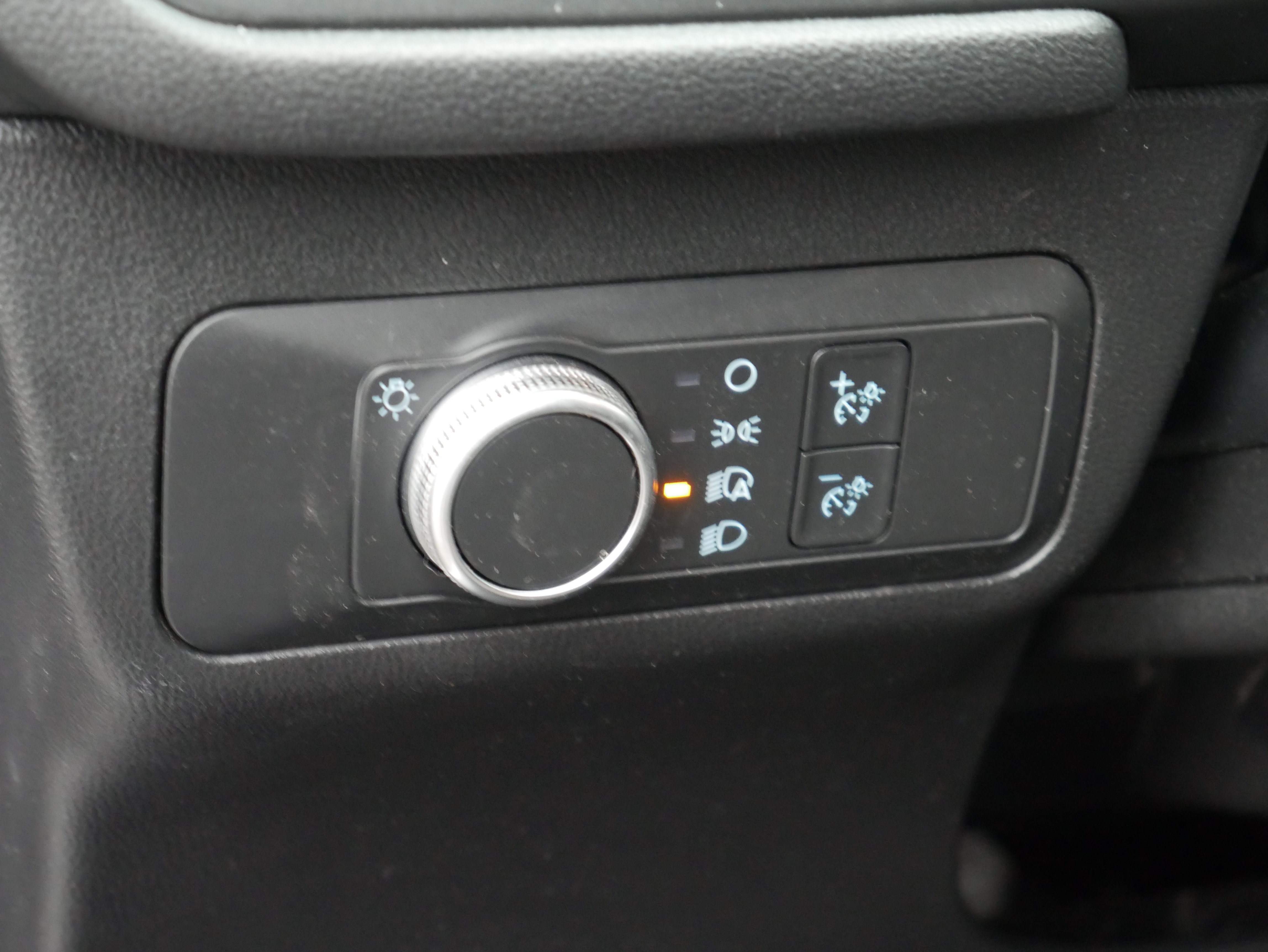 Certified 2022 Ford Escape SE AWD/4WD image 5