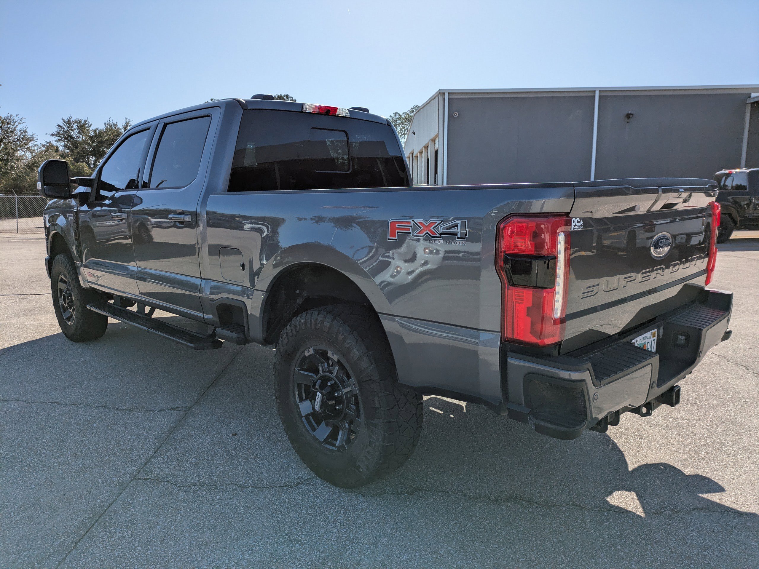 Certified 2023 Ford F250 Lariat w/ Lariat Ultimate Package image 5