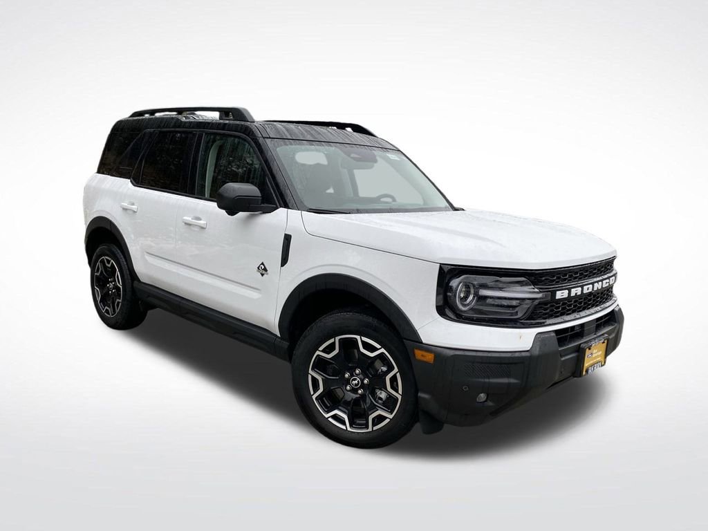 Certified 2025 Ford Bronco Sport Outer Banks w/ Outer Banks Tech Package+ image 2