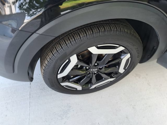 Used 2025 Kia Telluride S AWD/4WD image 28