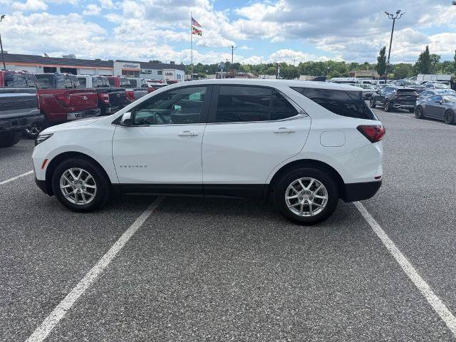 Used 2024 Chevrolet Equinox LT w/ LPO, Floor Liner Package FWD image 4