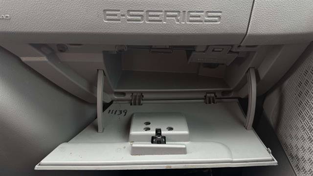 Certified 2024 Ford E-450 and Econoline 450 Super Duty w/ Power Windows & Locks Group RWD image 24