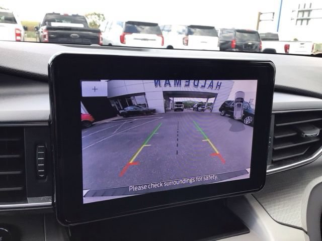 Certified 2023 Ford Explorer XLT w/ Equipment Group 202A AWD/4WD image 15