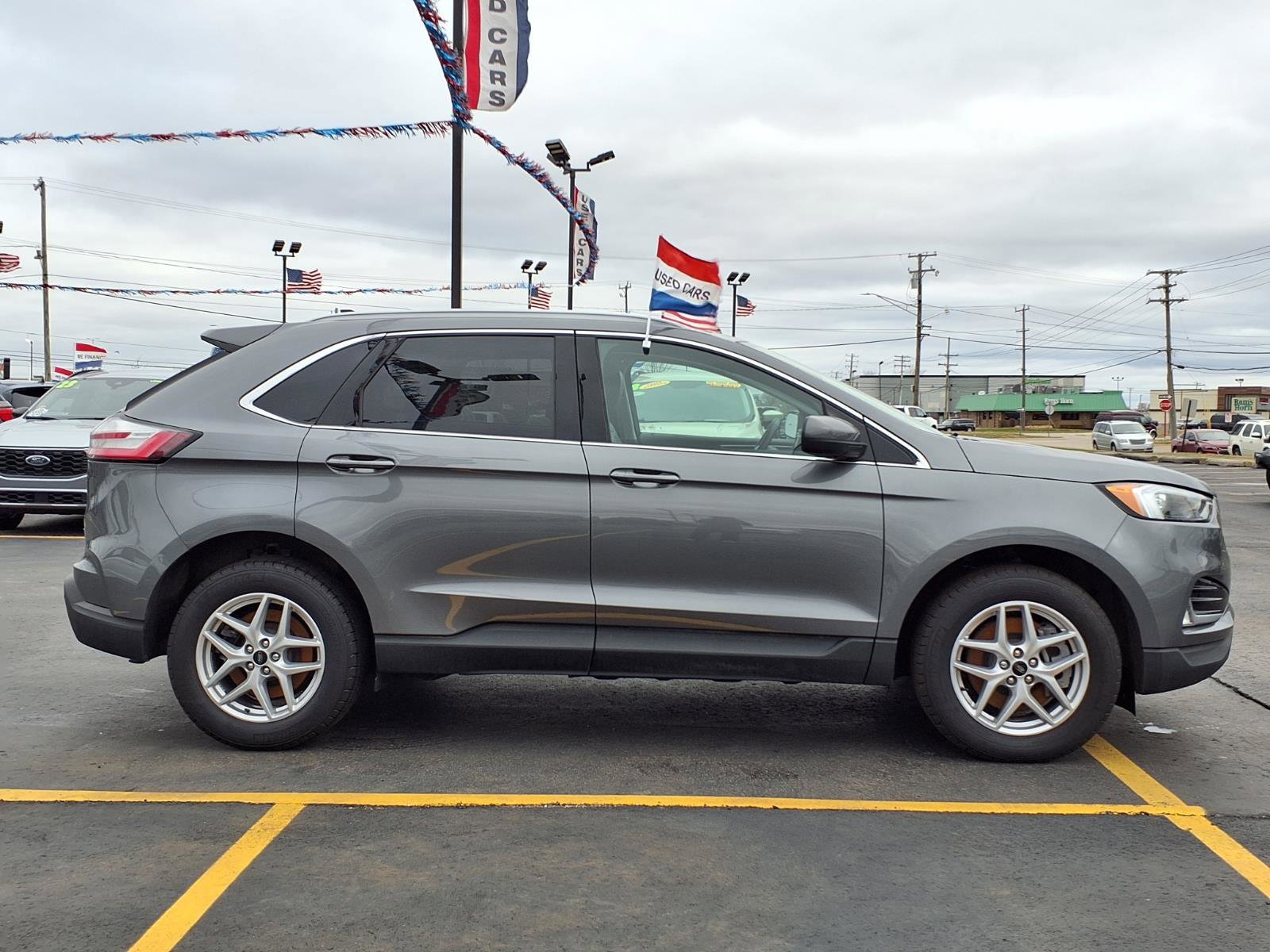 Certified 2024 Ford Edge SEL w/ Convenience Package image 4