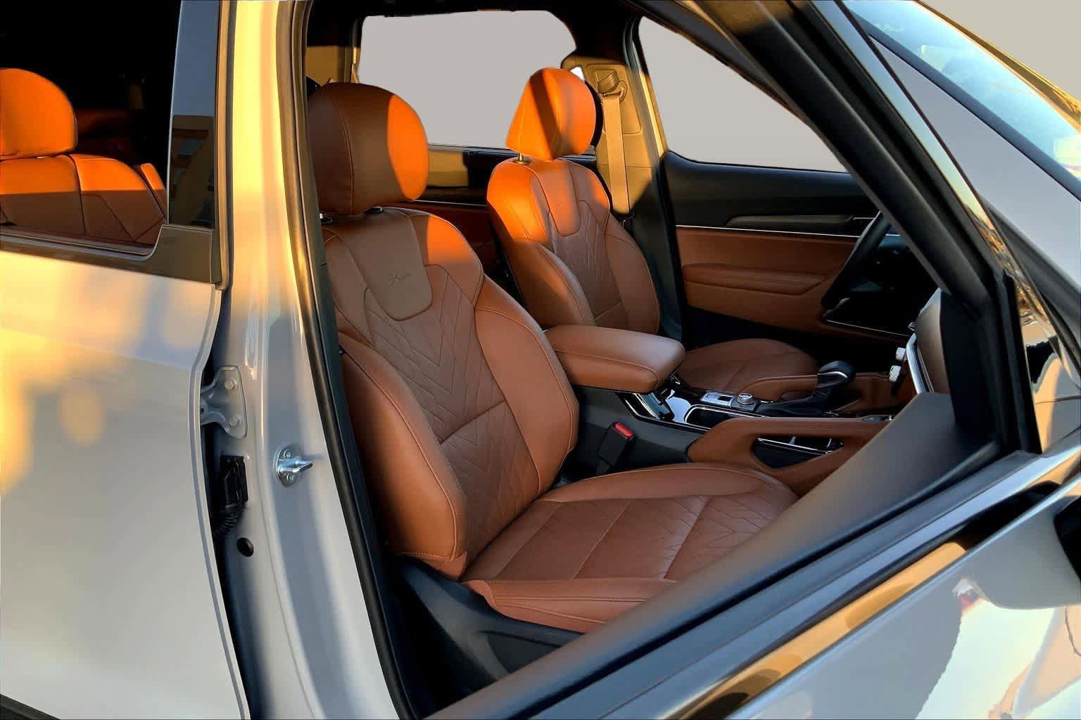 Used 2024 Kia Telluride SX X-Pro AWD/4WD image 18