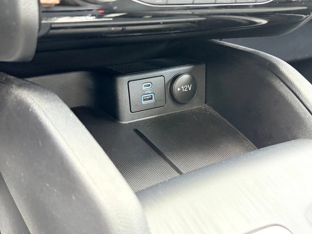 Certified 2022 Ford Escape SEL w/ SEL Stealth AWD Package image 54