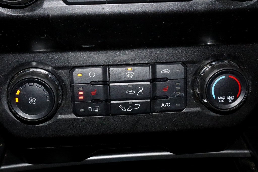 Certified 2019 Ford F150 XLT w/ Equipment Group 302A Luxury image 30