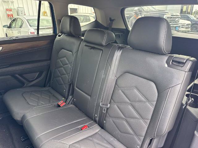 Used 2026 Volkswagen Atlas SE FWD image 11