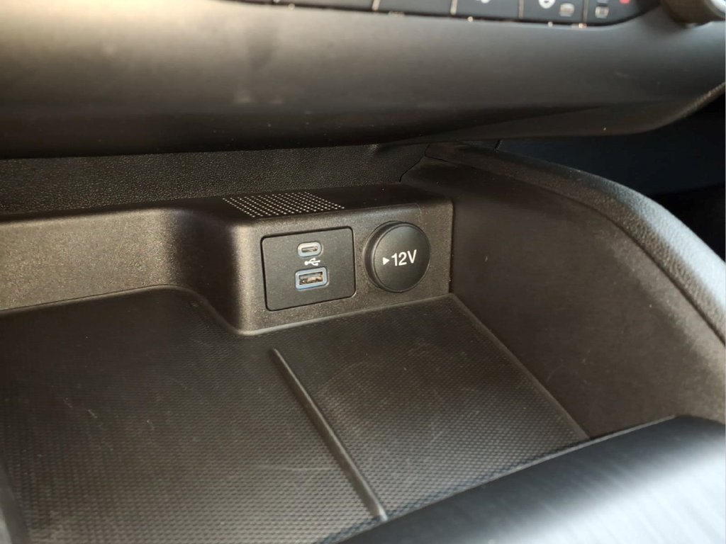 Certified 2023 Ford Escape Active AWD/4WD image 16