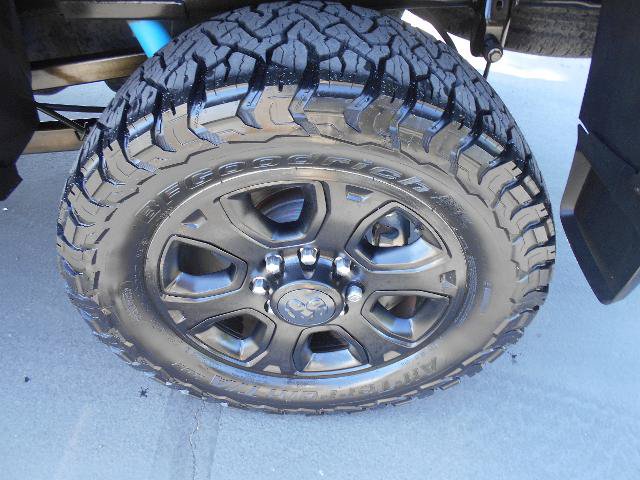 Used 2018 RAM 2500 Laramie w/ Sport Appearance Group AWD/4WD image 15