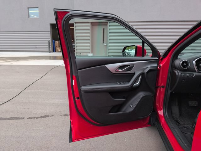 Used 2021 Chevrolet Blazer LT FWD image 29