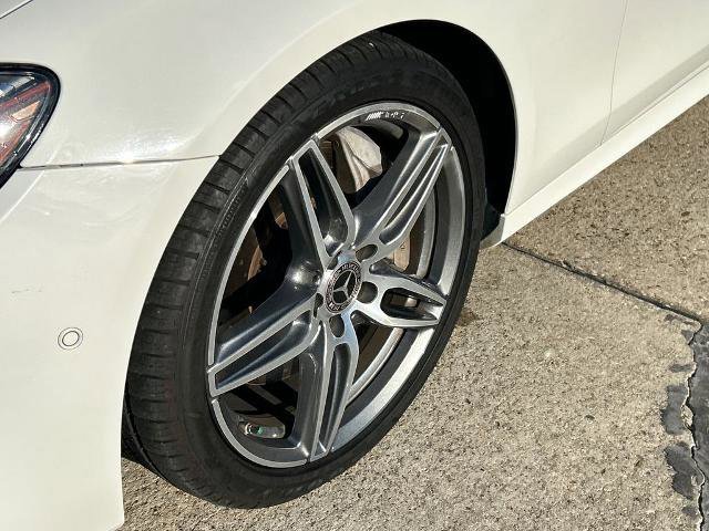 Used 2019 Mercedes-Benz E 300 image 11