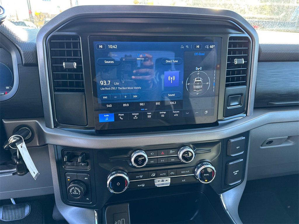 Certified 2025 Ford F150 XLT w/ Equipment Group 301A Standard image 27