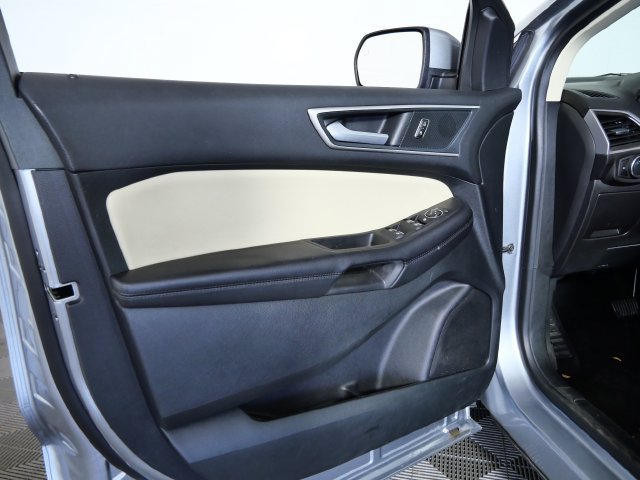 Certified 2024 Ford Edge SEL w/ Convenience Package AWD/4WD image 16