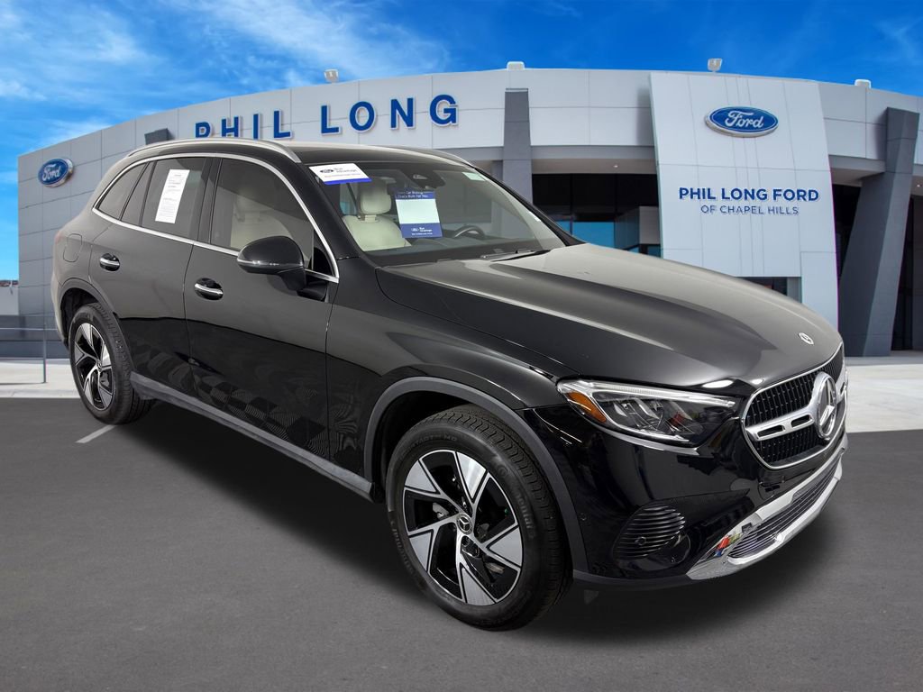 Used 2024 Mercedes-Benz GLC 300 4MATIC image 7