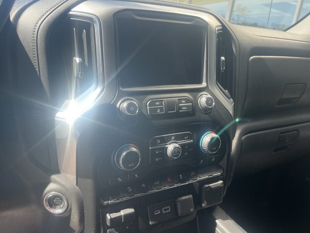 Used 2020 Chevrolet Silverado 1500 RST AWD/4WD image 16