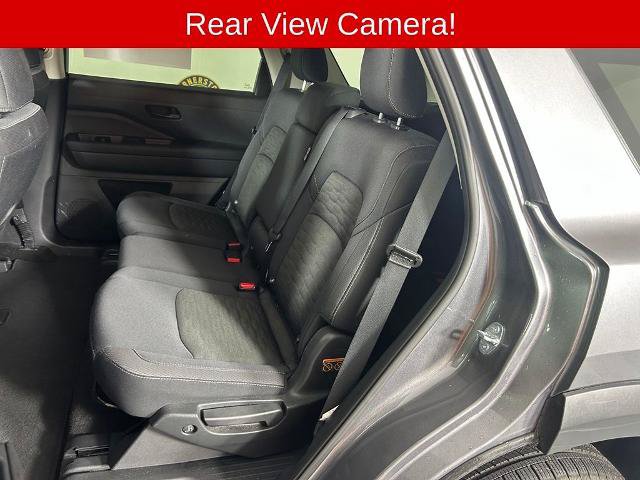 Used 2025 Nissan Pathfinder SV AWD/4WD image 13