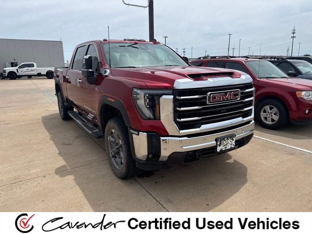 Used 2025 GMC Sierra 2500 SLT w/ SLT Premium Package
