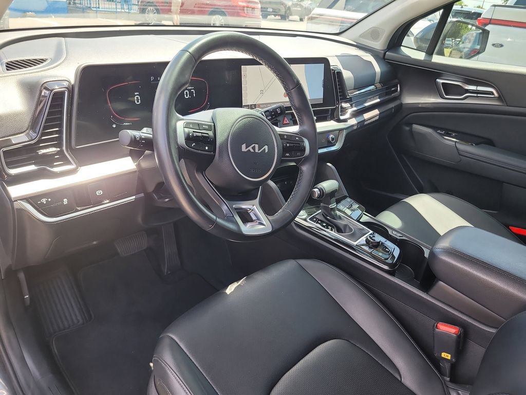 Used 2023 Kia Sportage EX FWD image 14